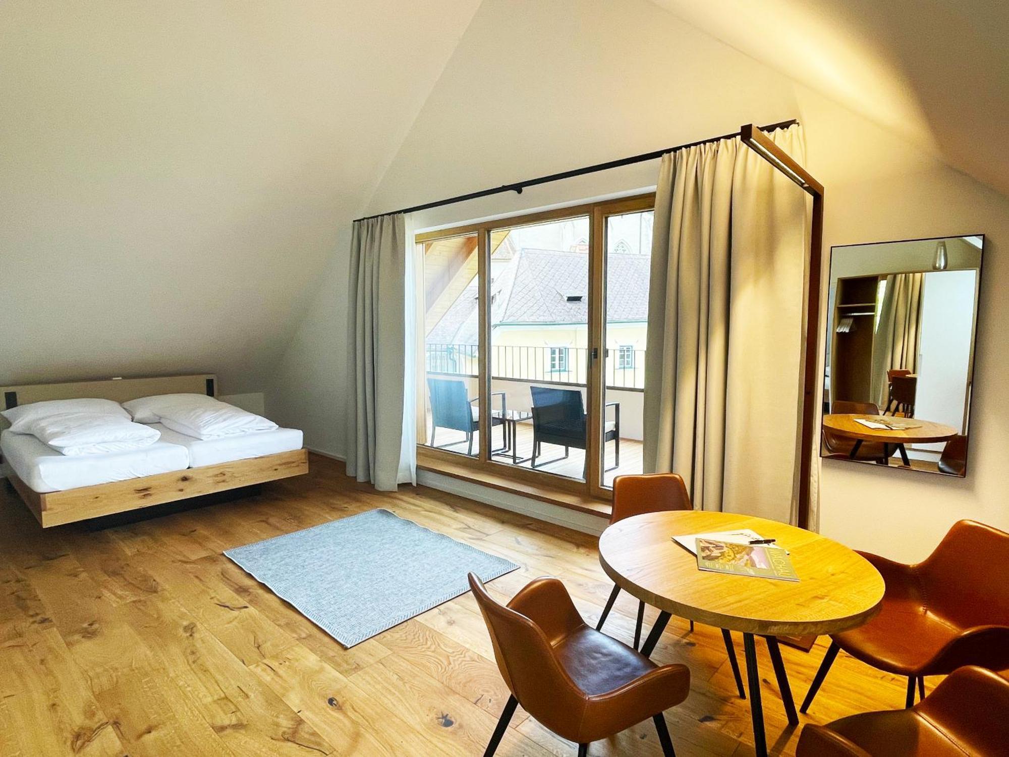ספיץ Weingut Fj Gritsch Mauritiushof Apartments חדר תמונה